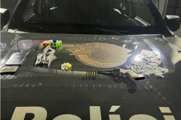 Homem é preso por tráfico de drogas e posse ilegal de arma em São José dos Campos