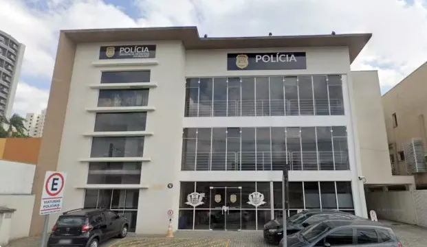 Homem é preso suspeito de atear fogo na companheira em São José dos Campos