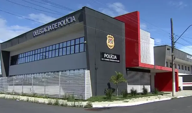 Homem é encontrado morto às margens da Via Dutra em Lorena e polícia apura possível atropelamento